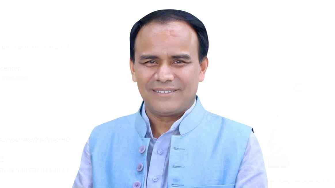 राजकीय इंटर कॉलेज व बालिका इंटर कॉलेजों का होगा एकीकरण: डॉ. धन सिंह रावत
