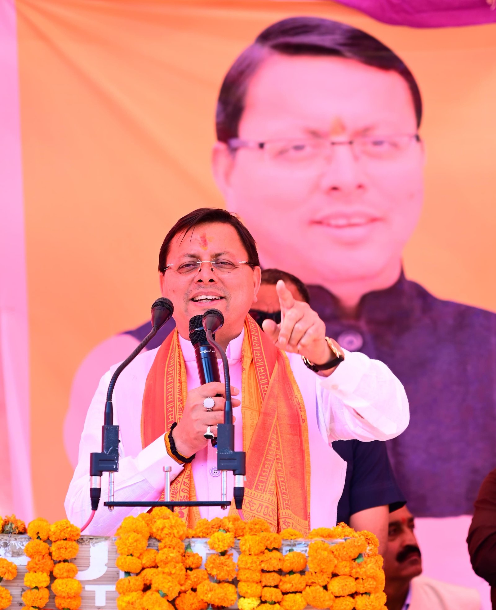 टिहरी प्रतियाशी माला राजलक्ष्मी के चुनावी प्रचार में सीएम धामी की जनसभा में उमड़ी भीड़ !