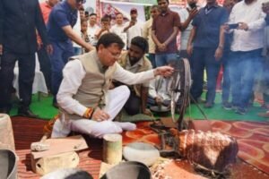 मुख्यमंत्री पुष्कर सिंह धामी ने ‘सशक्त बहना उत्सव’ में महिलाओं को किया प्रोत्साहित, कहा – “महिलाएँ बनें आत्मनिर्भर उत्तराखण्ड की अग्रदूत”