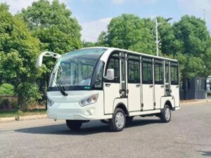 जनसुविधा और हरित परिवहन का संगम : देहरादून में सखी कैब बेड़े में शामिल होंगी आधुनिक मिनी ईवी बसें, जिला प्रशासन ने पूरी की तैयारी