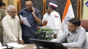 डीएम जनदर्शन: न्याय, शिक्षा, स्वास्थ्य उपचार, रोजगार से लेकर बिल एवं ऋणमाफी तक एक छत के नीचे मौके पर ही