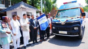 मुख्यमंत्री पुष्कर सिंह धामी ने एचडीएफसी बैंक द्वारा प्रदत्त 4 अत्याधुनिक एम्बुलेंस का किया फ्लैग ऑफ