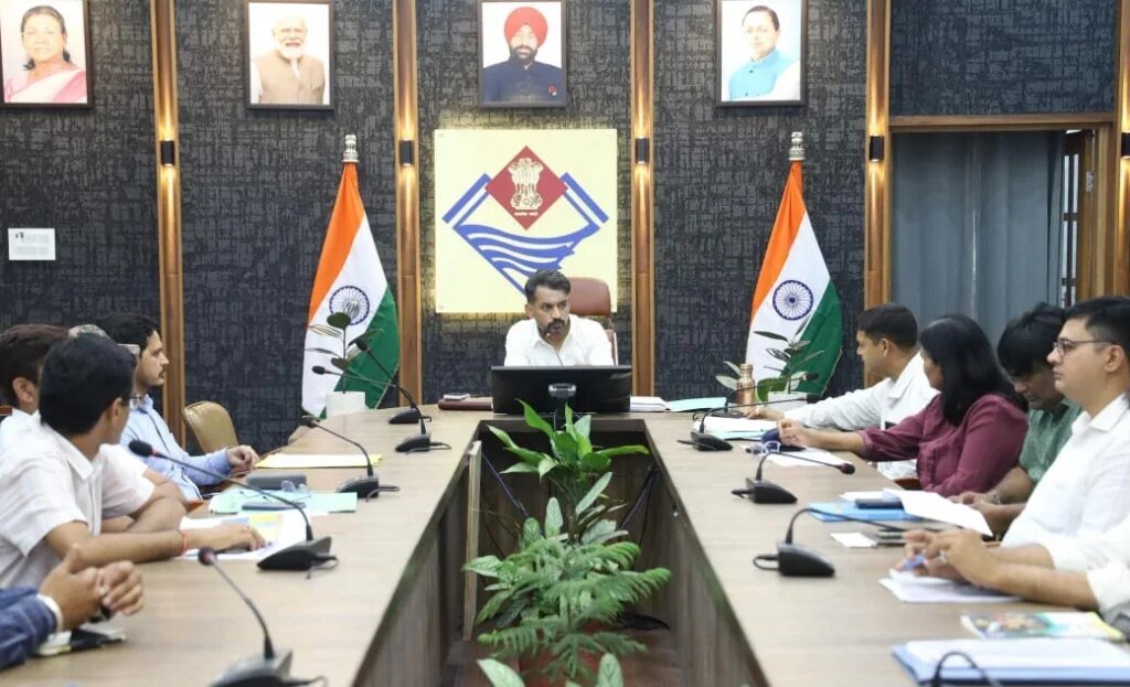 रात्रिकालीन कार्यों को मिली सशर्त अनुमति, लापरवाही पर डीएम का सख्त रुख