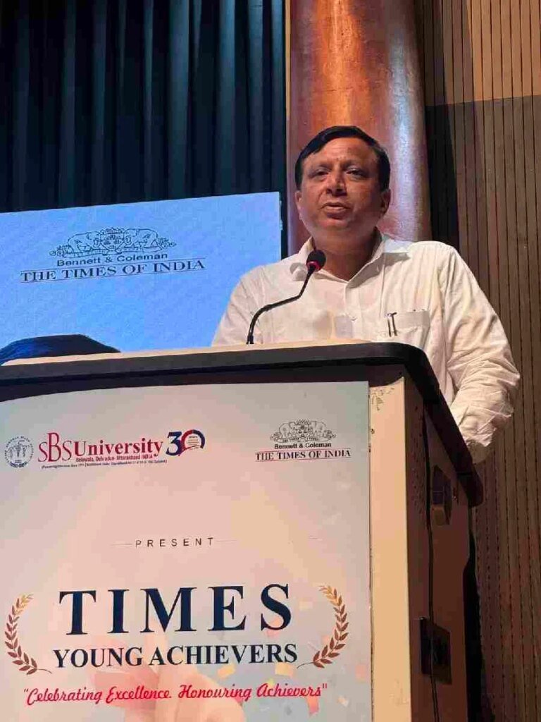 सफलता कभी एक दिन में नहीं मिलती, अपितु निरंतर प्रयास, सीखने की प्रवृत्ति और मजबूत जीवन मूल्यों का परिणाम होती है– डीजी सूचना बंशीधर तिवारी