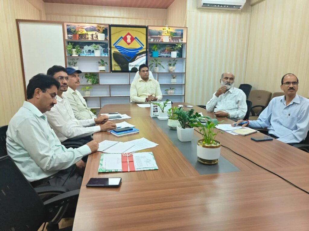 धामी सरकार का बड़ा कदम, पिथौरागढ़ जिला न्यायालय में बनेगी तीन मंजिला पार्किंग